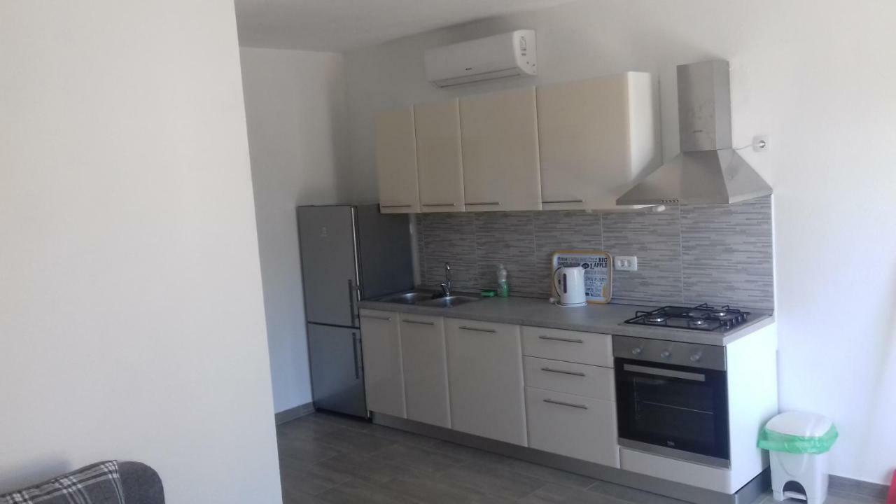 איוואן דולץ Apartments Lancek מראה חיצוני תמונה