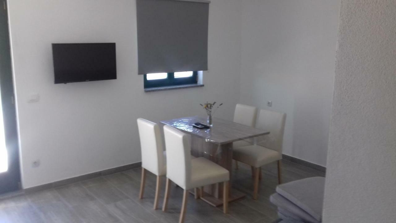 איוואן דולץ Apartments Lancek מראה חיצוני תמונה